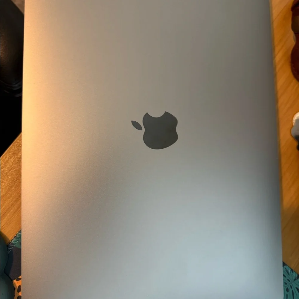 Apple MacBook Air - Silver